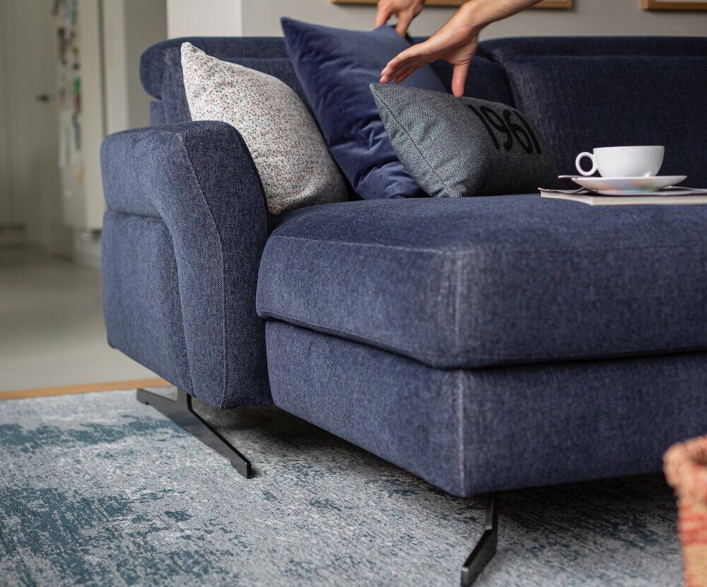 Tamour Luxury Modern Living Room sofa by ROM - Image 5