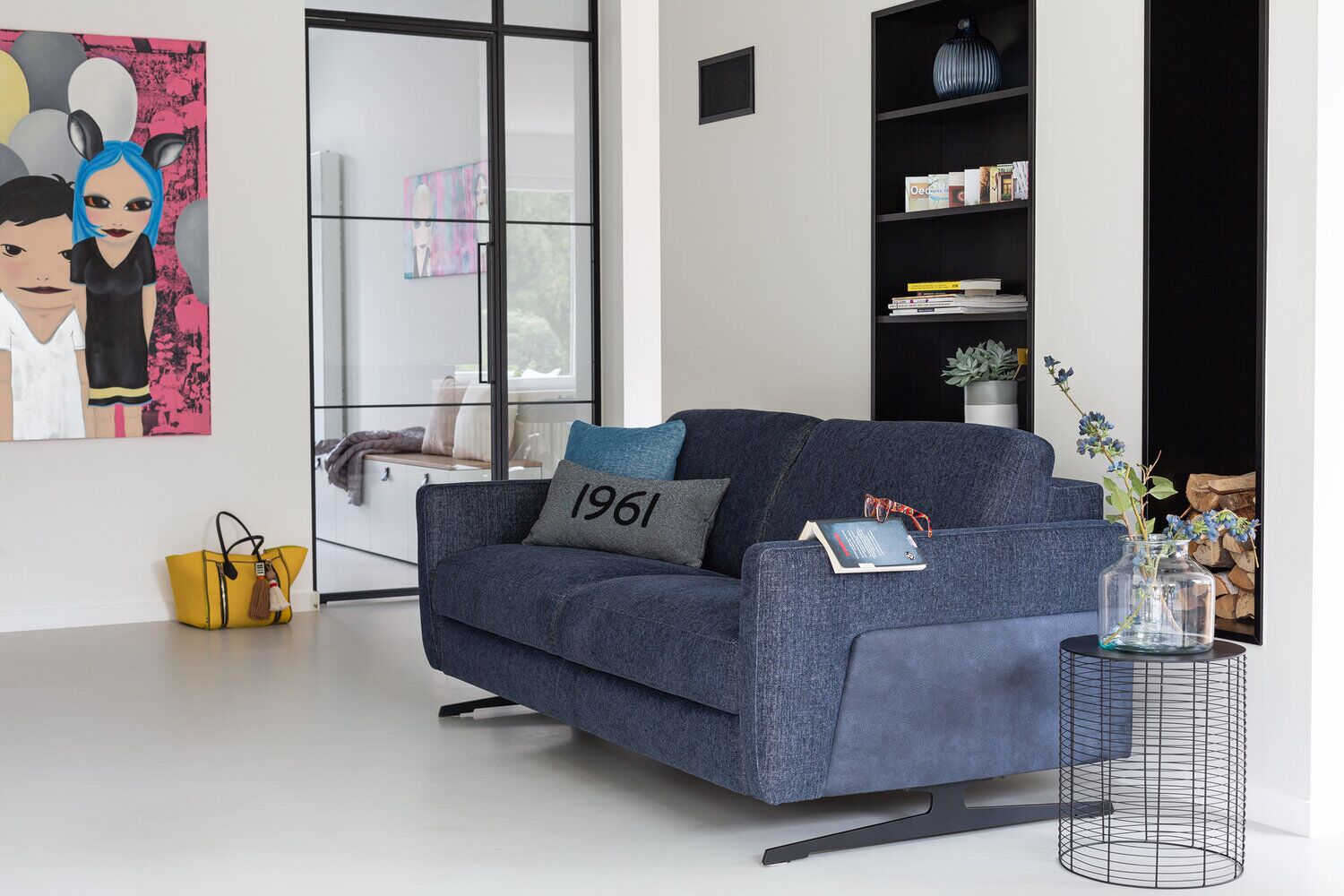 Tamour sofa ROM