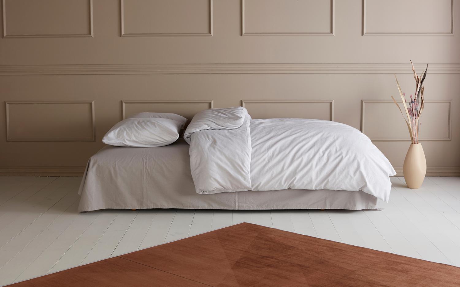 Frode Dark Styletto Sofa Beds By Innovation - Image 5