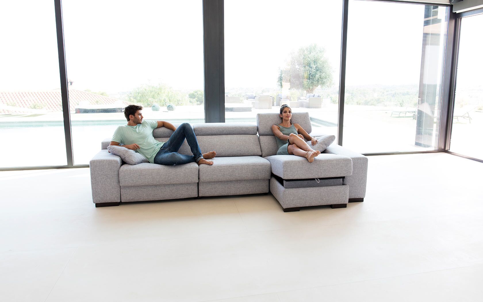 Loto Recliner Sofa