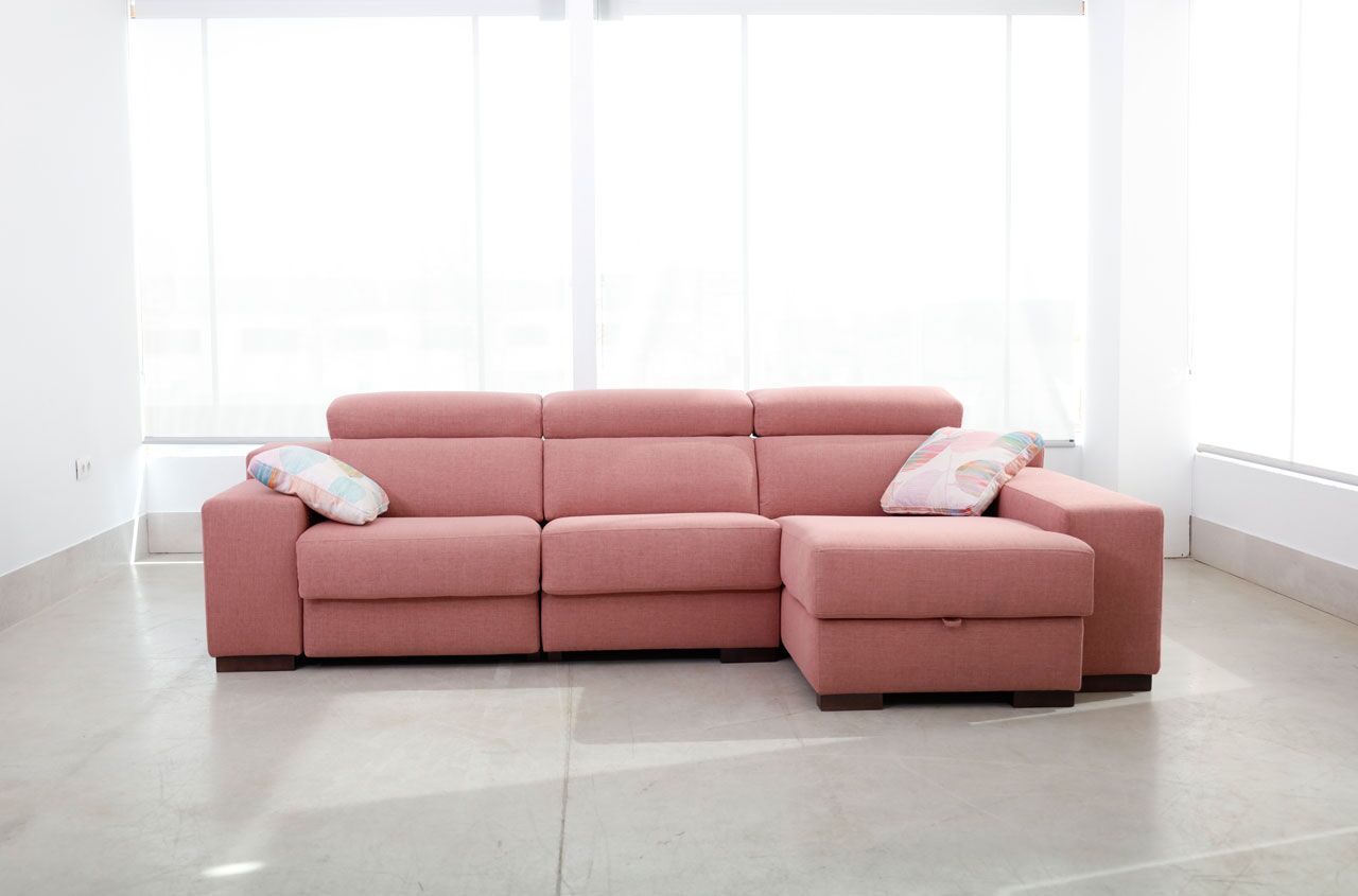 Loto Recliner Sofa by Fama Living - Image 3