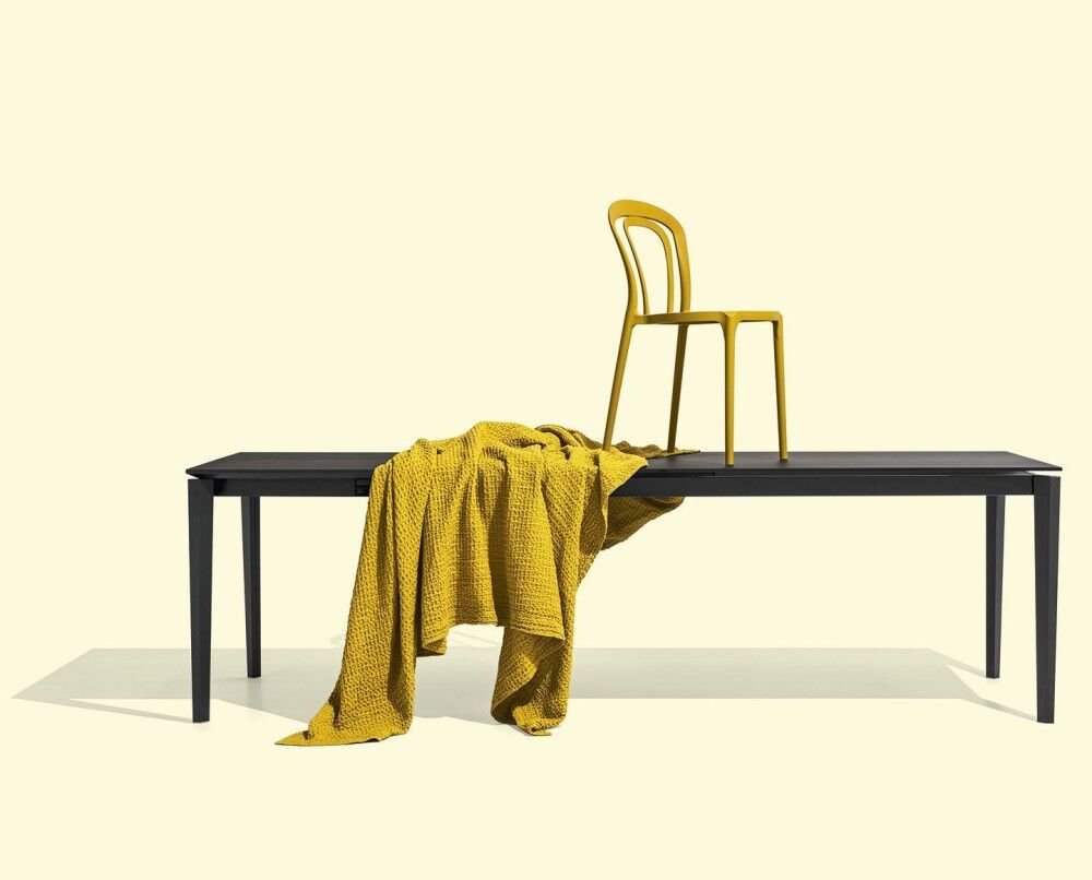 PENTAGON Fast Extending Table By Connubia Italy