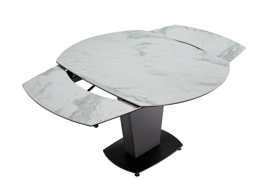 Extendable Dining Table in San Diego
