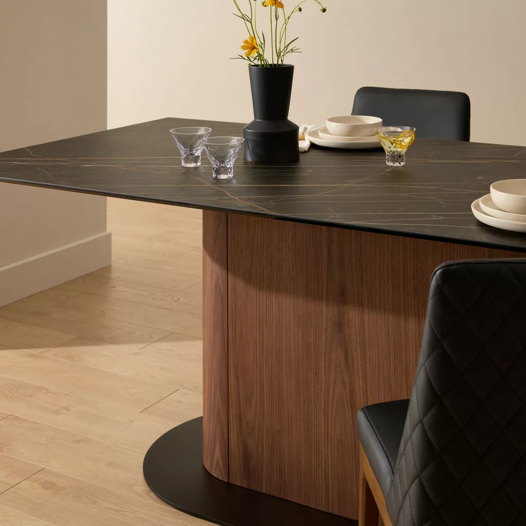 luciano table by colibri