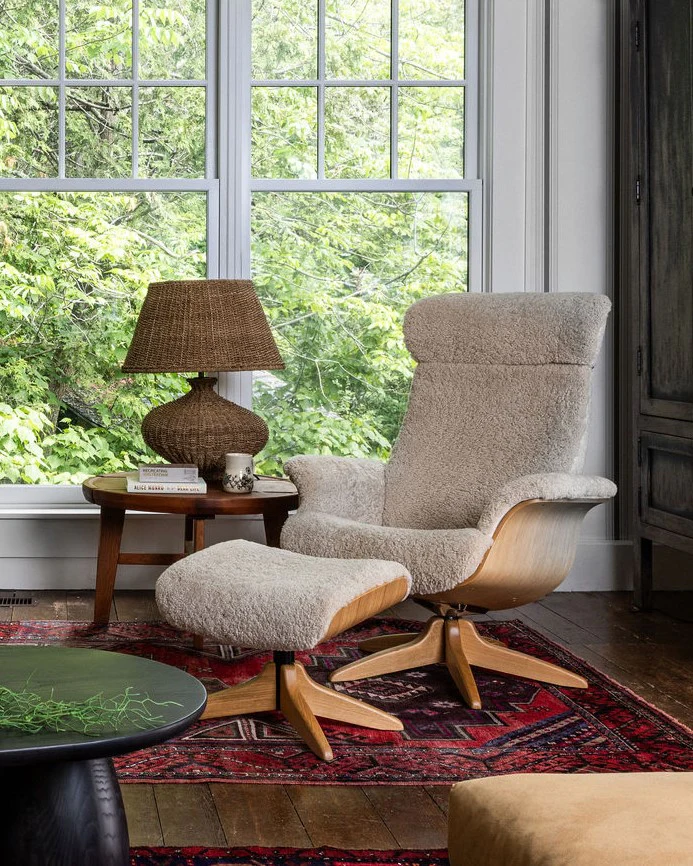 Timeout-sheepskin-armchair
