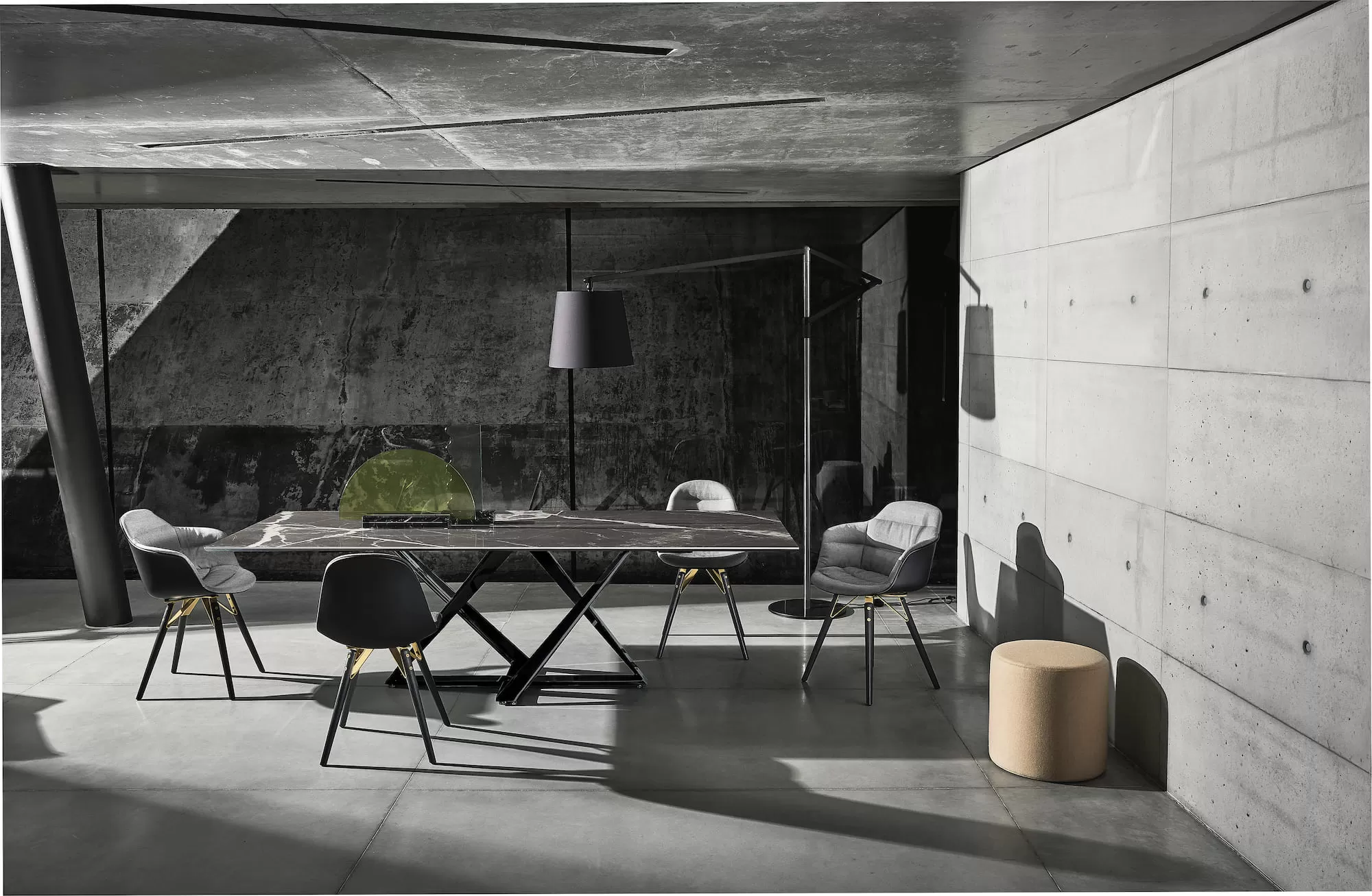 Millenium dinning table by Bontemi 5