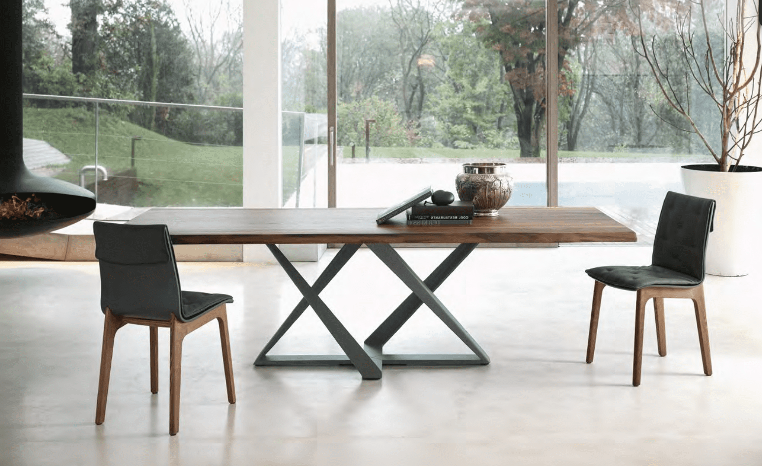Millenium dinning table by Bontemi 8