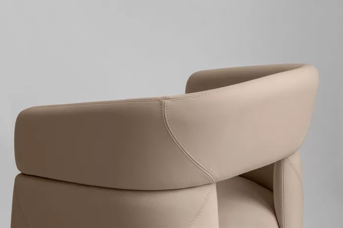 Suit Dining Chair by Costantini Pietro 3